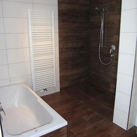 Wald-hotel Heppe מלון 3*