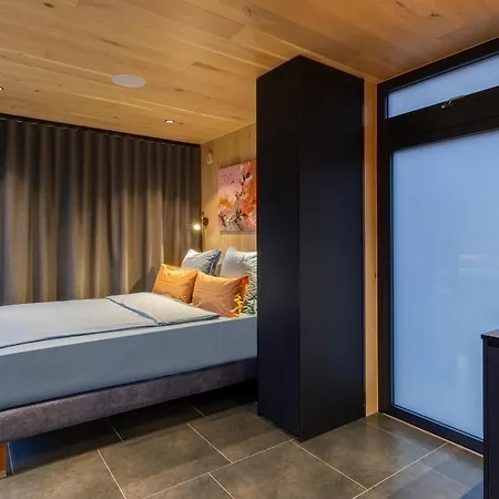 מלון Wald-hotel Heppe 3*