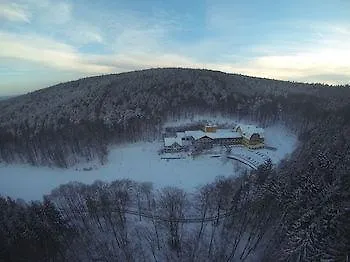 מלון Wald-hotel Heppe 3*