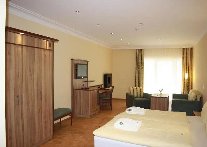 Wald-hotel Heppe Dammbach