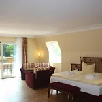 Otel Wald-hotel Heppe 3*