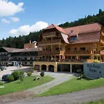Wald-hotel Heppe Dammbach