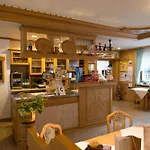 Wald-hotel Heppe Dammbach