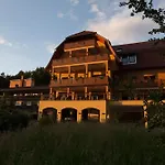 Otel Wald-hotel Heppe Dammbach